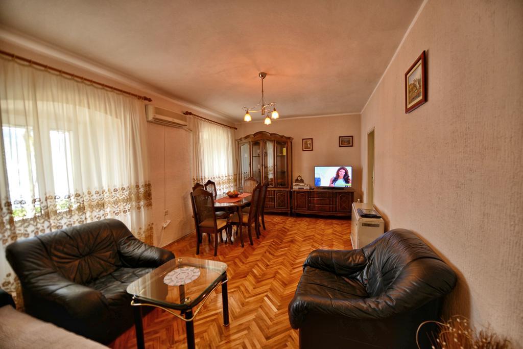 Apartments Goran Котор Стая снимка